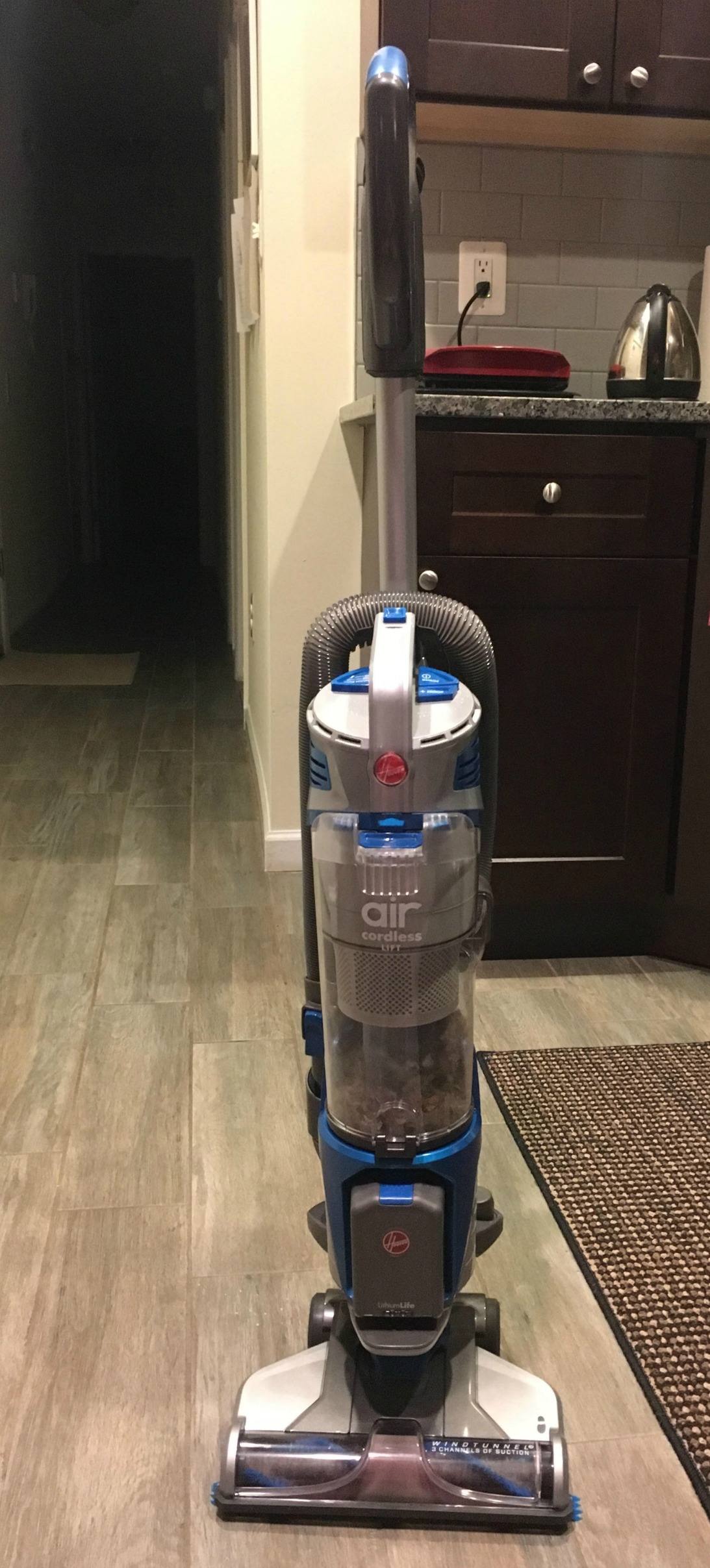 Hoover Cordless Lift Vacuum