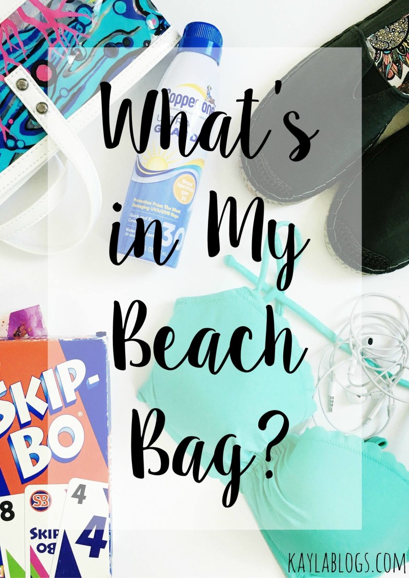 What's In My Beach Bag? featuring Sakroots | Kayla Blogs